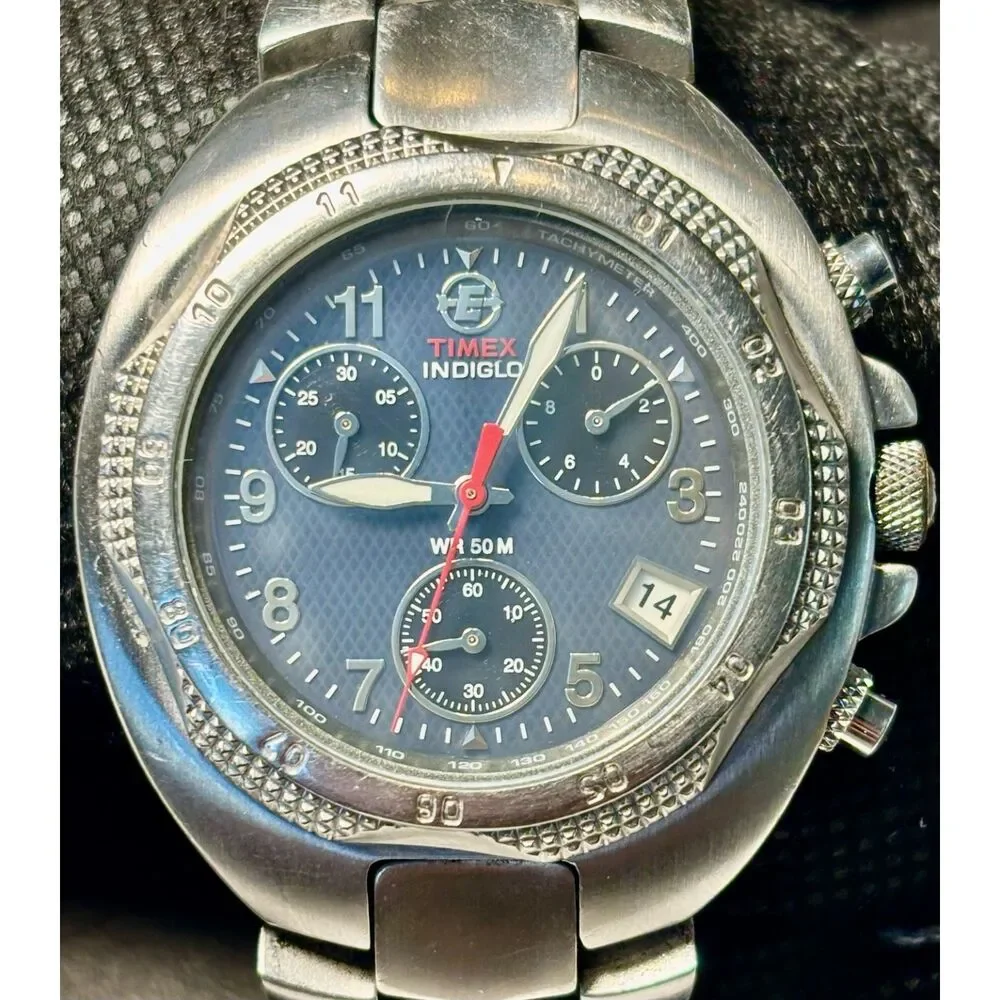 Vintage 2000s Timex Expedition Men's Chronograph ⏱️